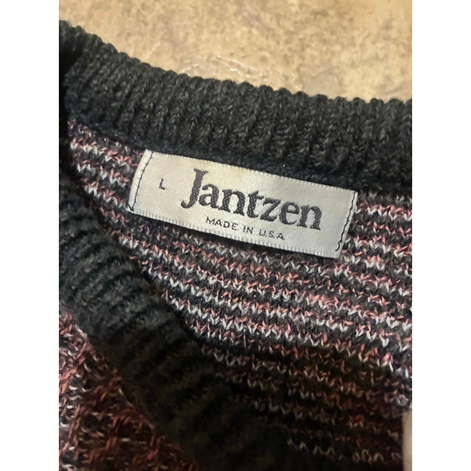 Jantzen Vintage Jantzen Knit Sweater Gray Black Maroon L Size US L / EU 52-54 / 3 - 1 Thumbnail