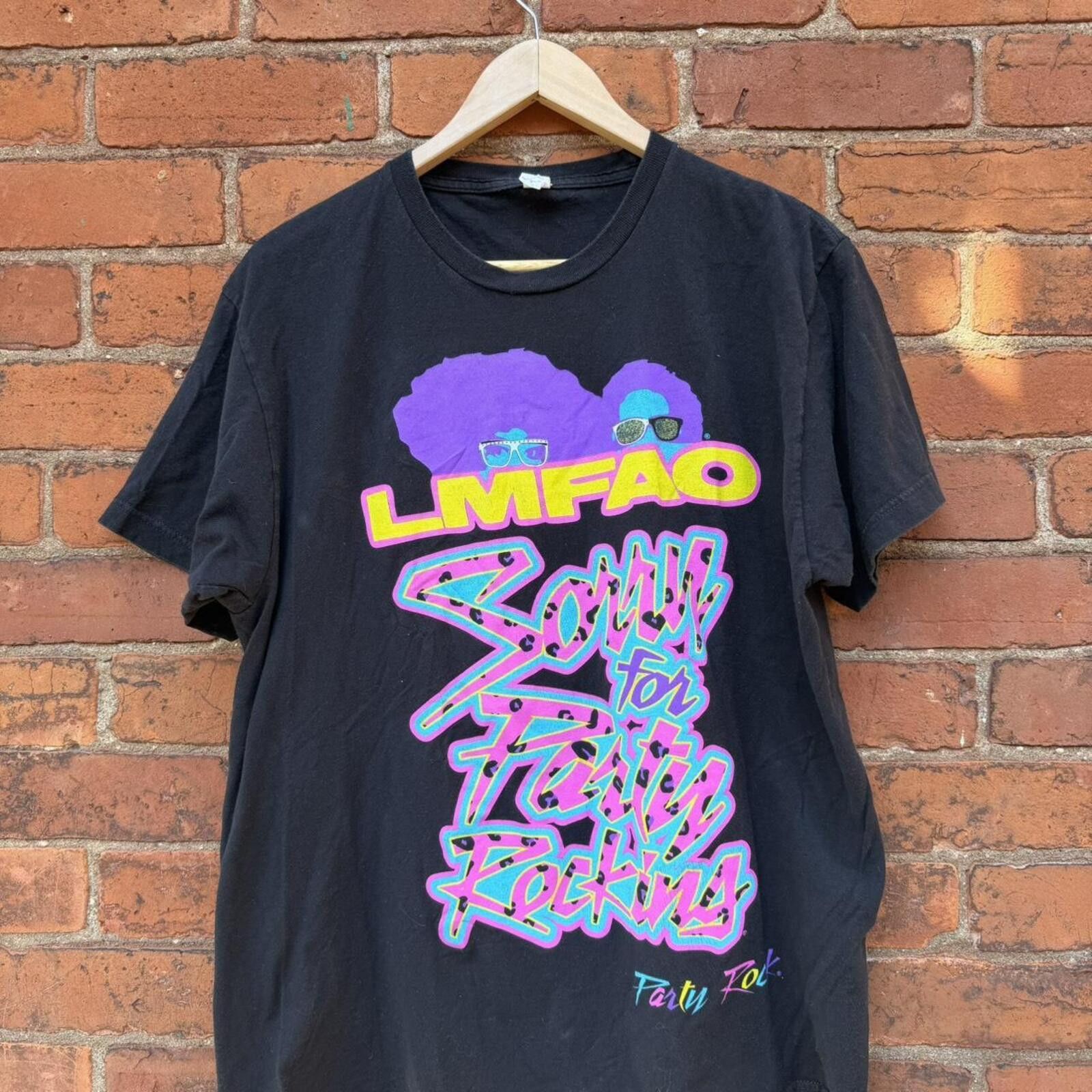 Tultex LMFAO sorry for party rocking tour t shirt 2012 L Size US L / EU 52-54 / 3 - 3 Thumbnail