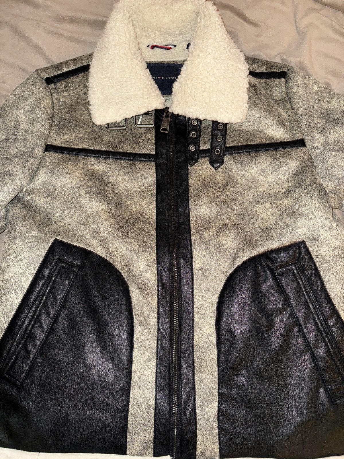 Tommy Hilfiger Grey leather jacket Size US M / EU 48-50 / 2 - 1 Thumbnail