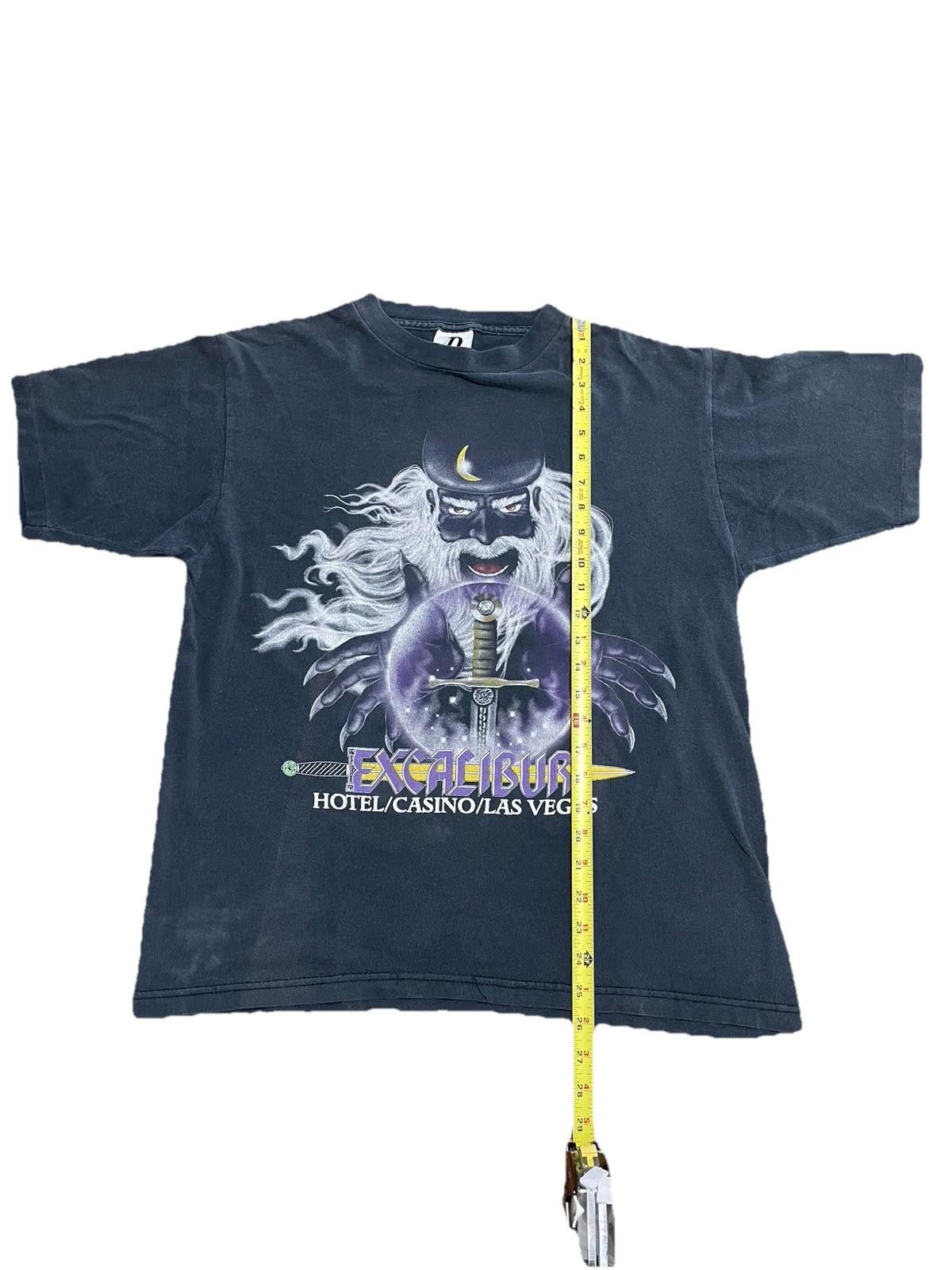 Designer Vtg 90s Excalibur Las Vegas Large T Shirt Thrashed Biker Size US L / EU 52-54 / 3 - 4 Thumbnail