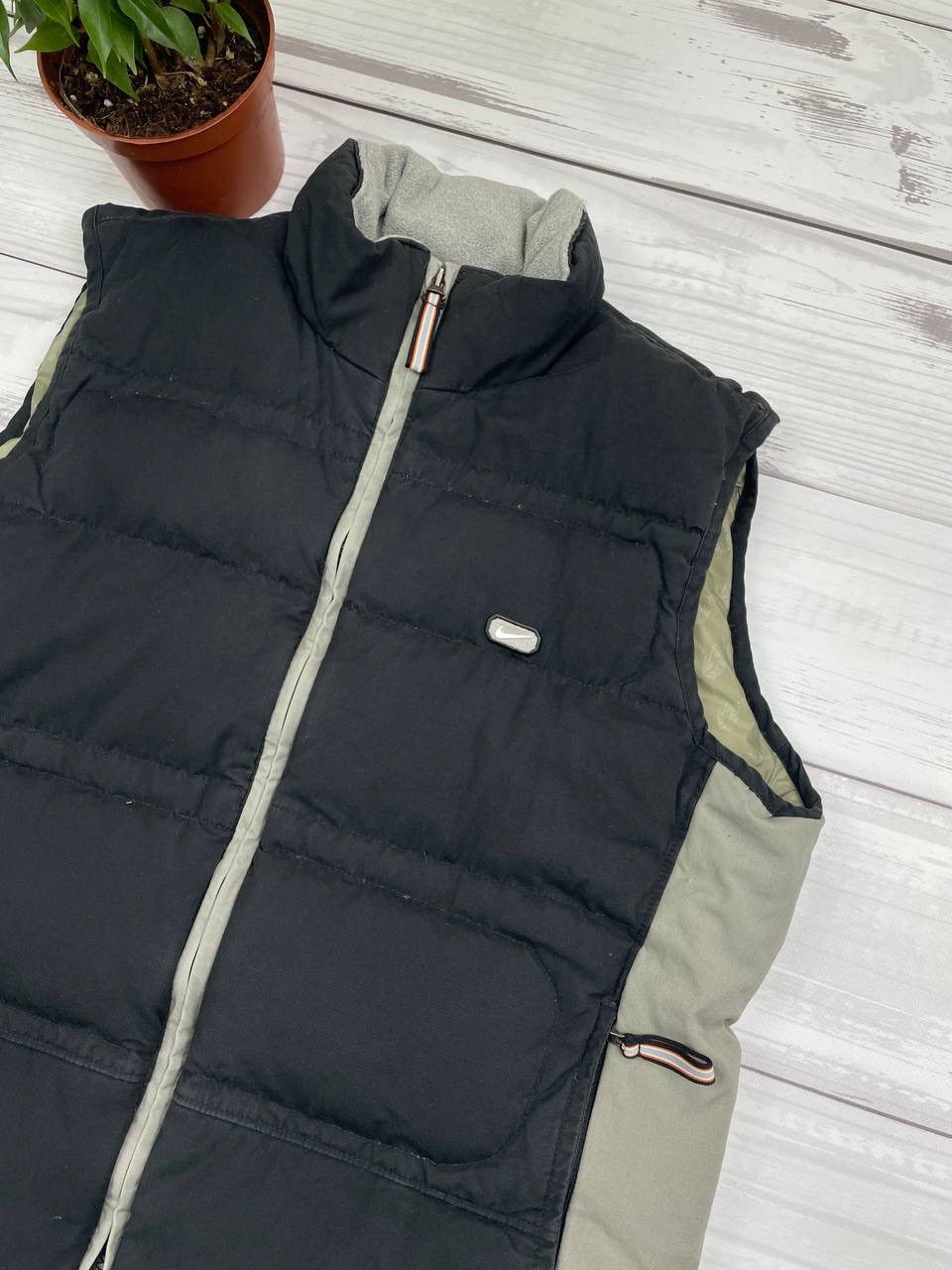 Nike Vintage Nike puffer vest 90s rare Size US S / EU 44-46 / 1 - 2 Thumbnail