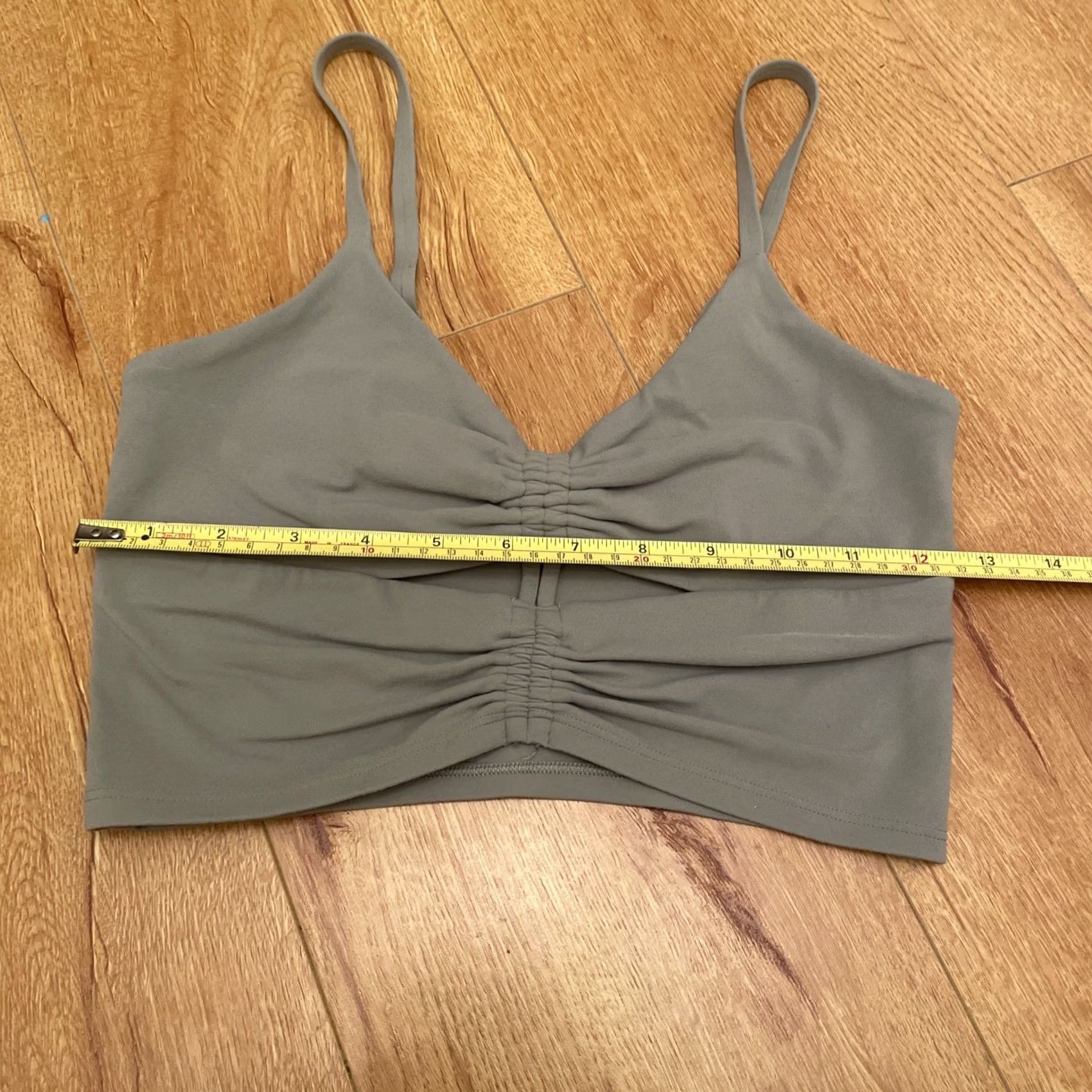 Athleta Athleta Cinch Longline Bra Top XS Peek A Boo Crop Sage Green Sports Bra Women XS Green Warrior Activewear Size XS / US 0-2 / IT 36-38 - 5 Thumbnail
