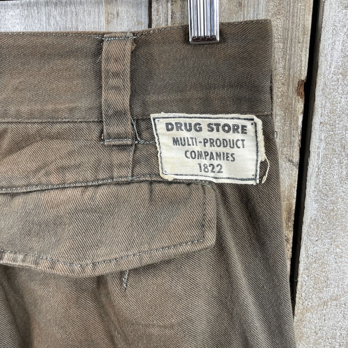 Japanese Brand × Vintage Vintage Drug Store Faded Cargo Baggy Pants Size US 31 - 11 Thumbnail