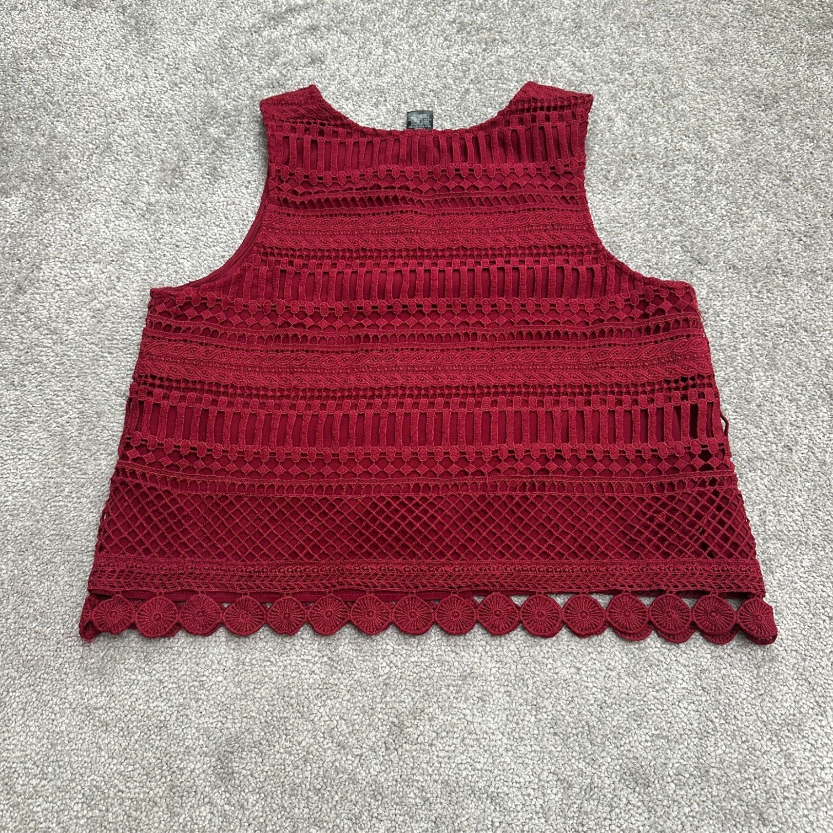 AQUA Aqua Tank Top Womens Large Red Lined Sleeveless Crochet Lace Casual Shirt Styles: Basic, Breathable, Lightweight, Easy Care Size S / US 4 / IT 40 - 2 Thumbnail