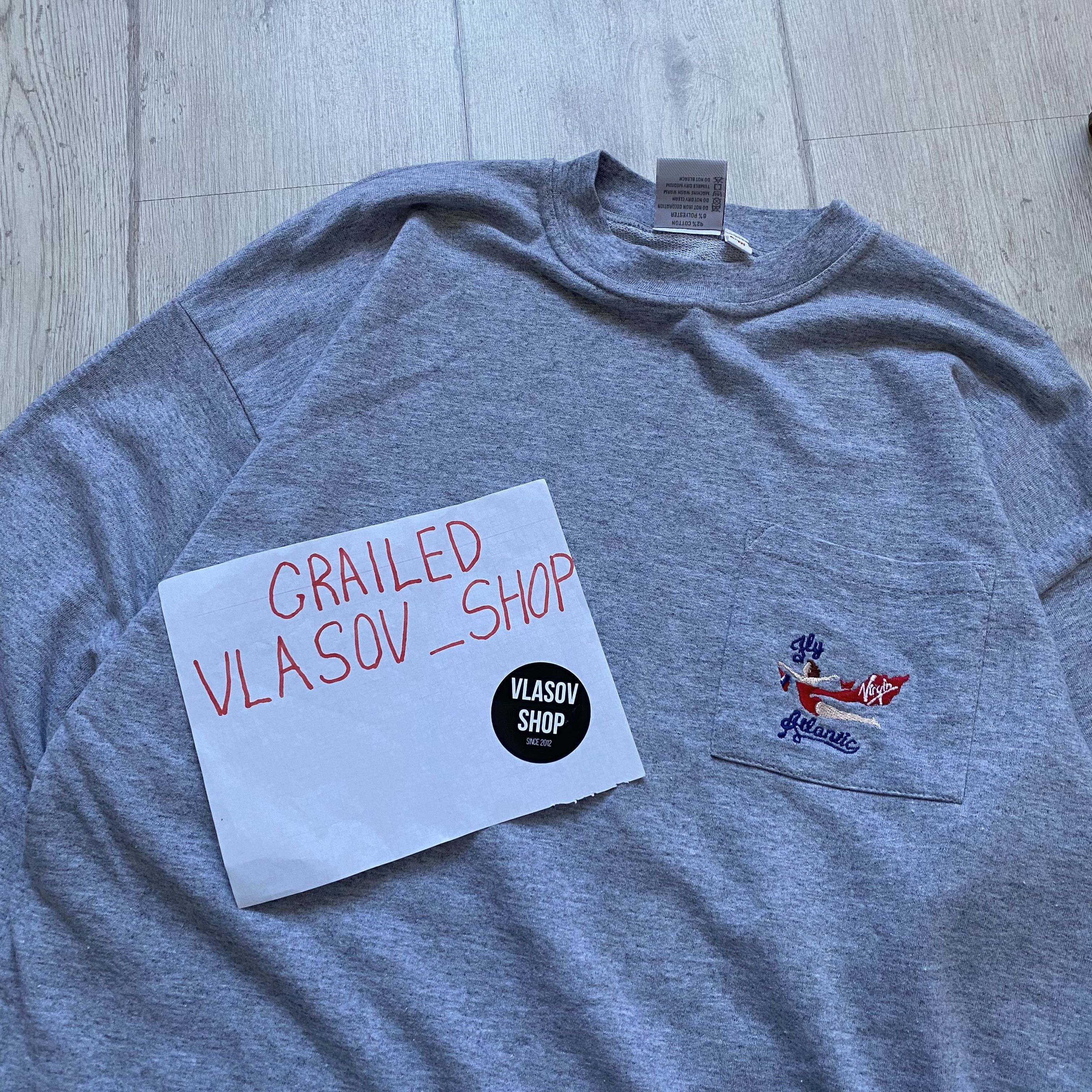 Russell Athletic Vintage 90s Virgin Atlantic Naked Woman Advertb Longsleeve Size US M / EU 48-50 / 2 - 8 Thumbnail