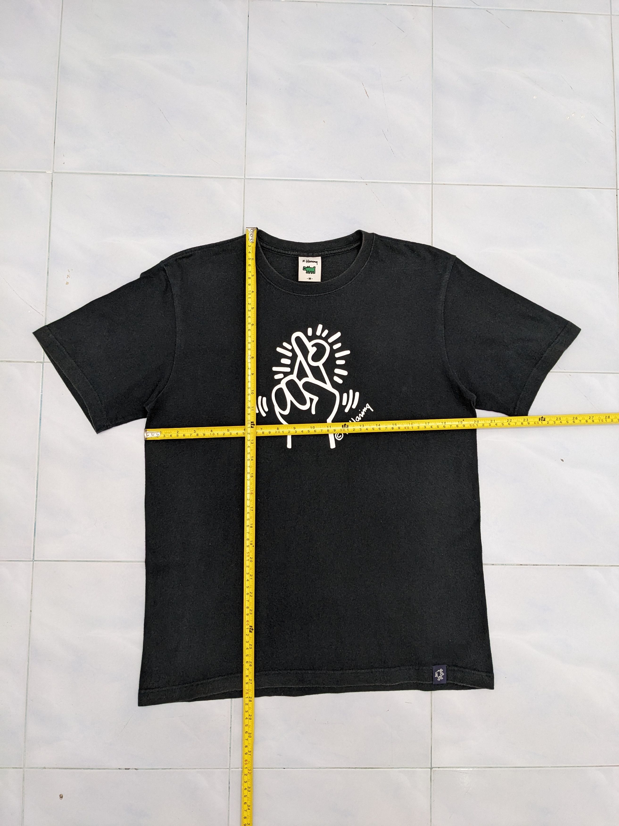 Keith Haring JAPANESE BRAND X KEITH HARING ART BLACK TSHIRT Size US M / EU 48-50 / 2 - 7 Thumbnail