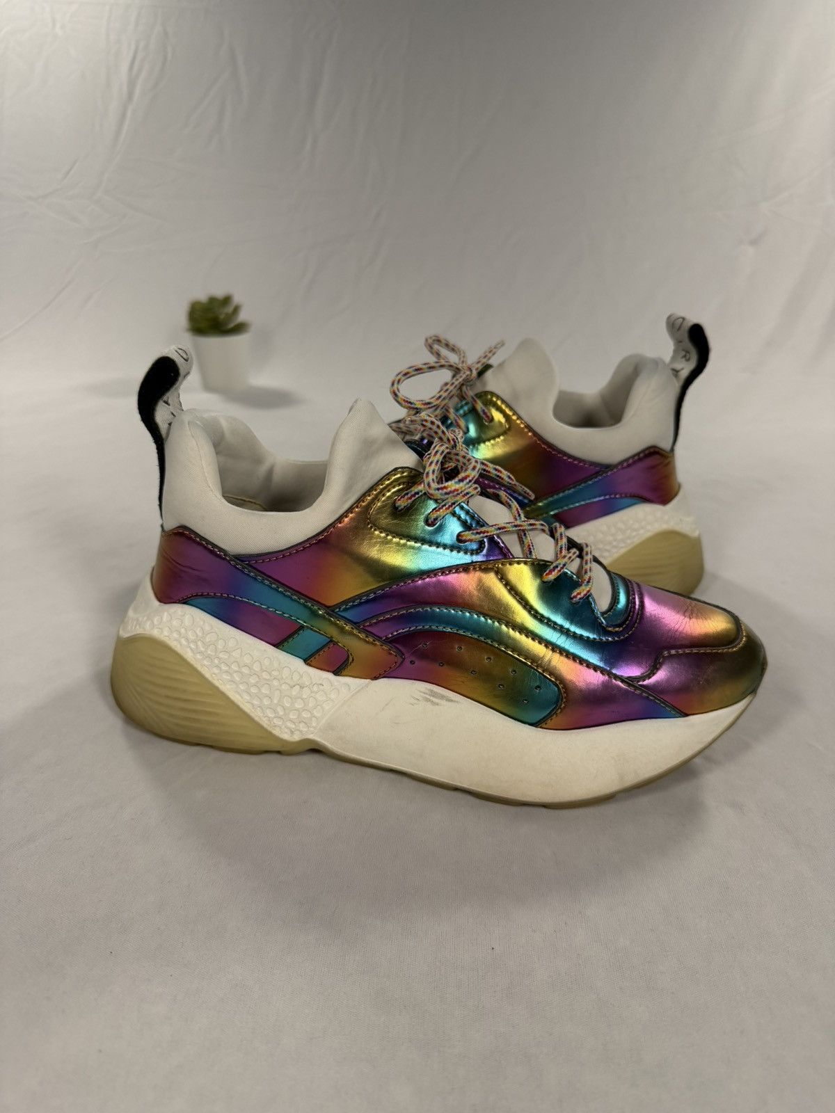 Stella McCartney STELLA MCCARTNEY Eclypse Rainbow Iridescent Low Top Size 37 Size US 7 / IT 37 - 2 Thumbnail