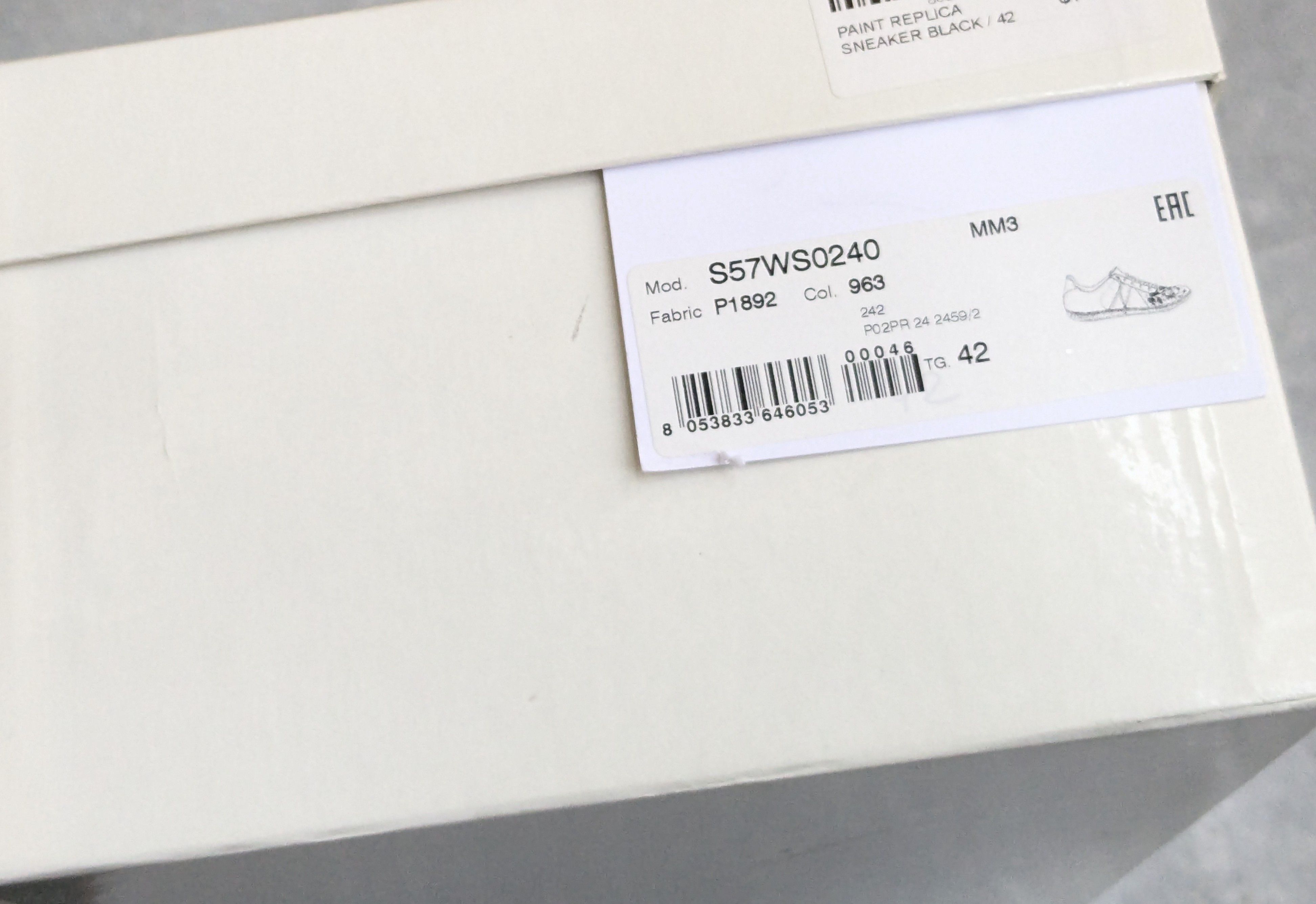 Maison Margiela Maison Margiela GAT Replica Black Paint 9 42 Gum Low Size US 9 / EU 42 - 20 Thumbnail