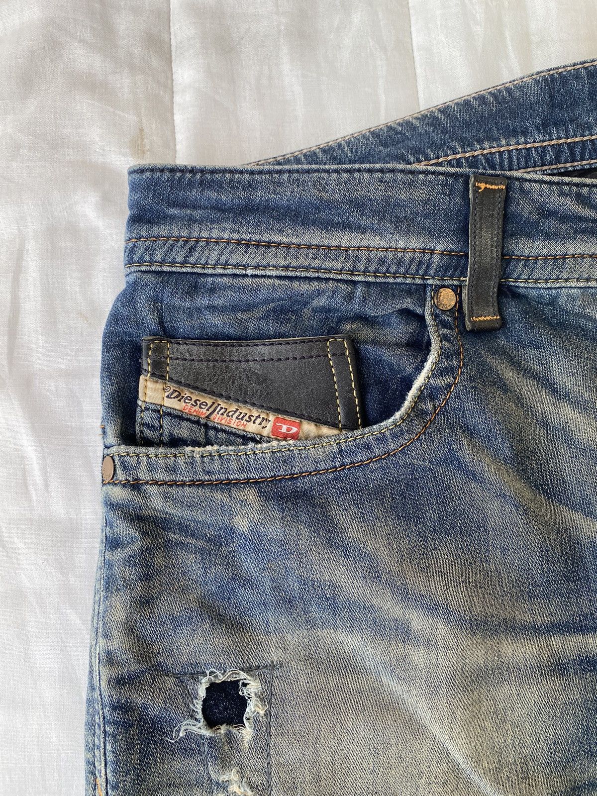 Diesel DIESEL🔥THRASHED DISTRESSED DENIM SWEATPANTS Size US 31 - 11 Thumbnail