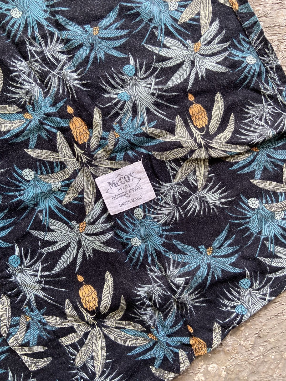 The Real McCoy's 2000s The Real McCoys - Multi Color Hawaii Button Shirt Size US L / EU 52-54 / 3 - 6 Thumbnail