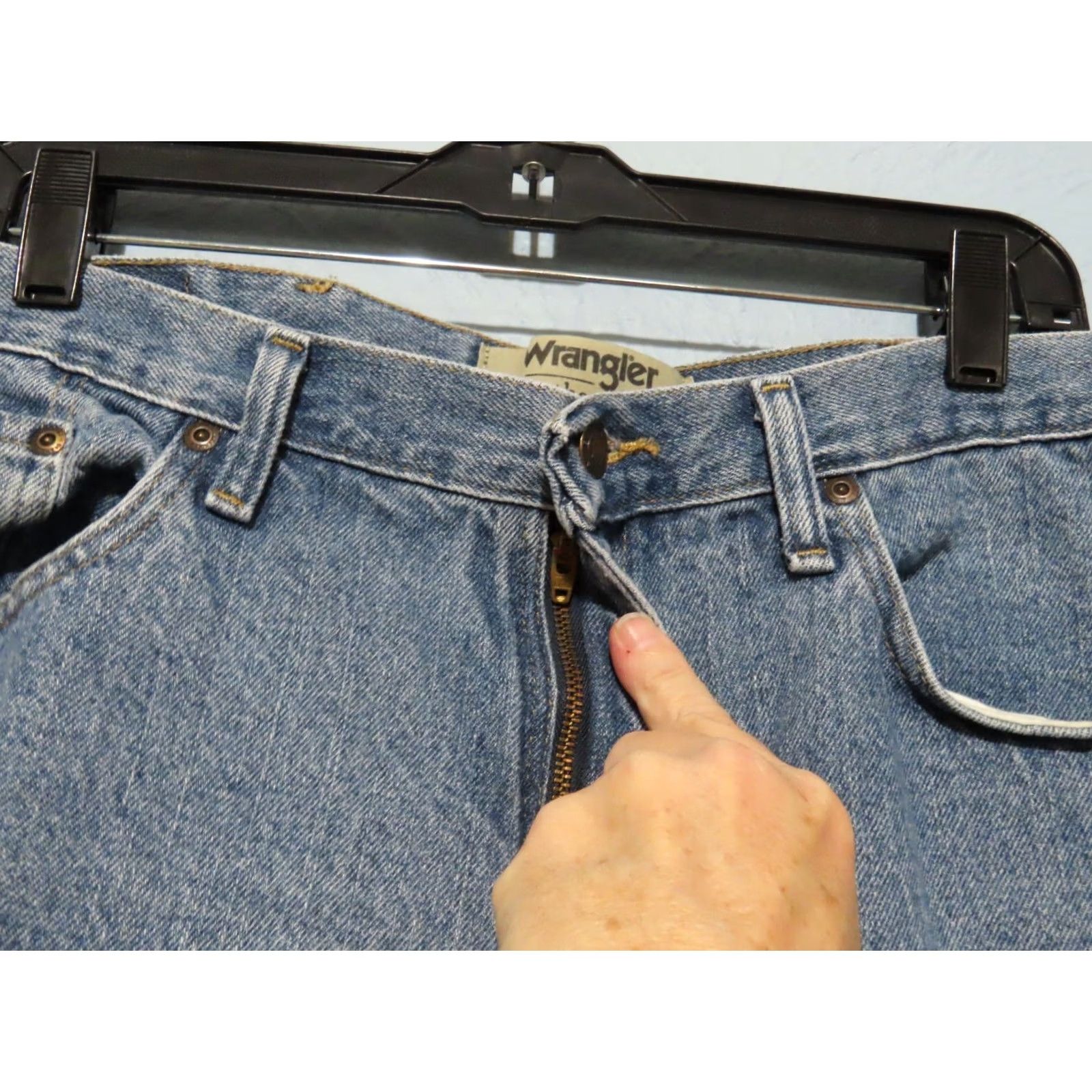 Wrangler Wrangler Authentics Denim Jean Shorts Men's 38 Blue 5 Pocket Zip Casual Workwear Size US 38 / EU 54 - 5 Thumbnail