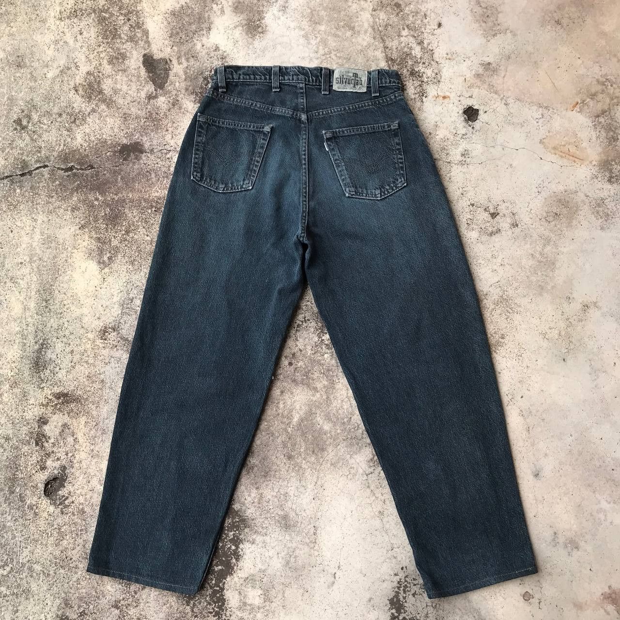 Levi's VINTAGE 1995 LEVIS SILVERTAB BAGGY FIT FADED BLACK Size US 32 / EU 48 - 7 Thumbnail