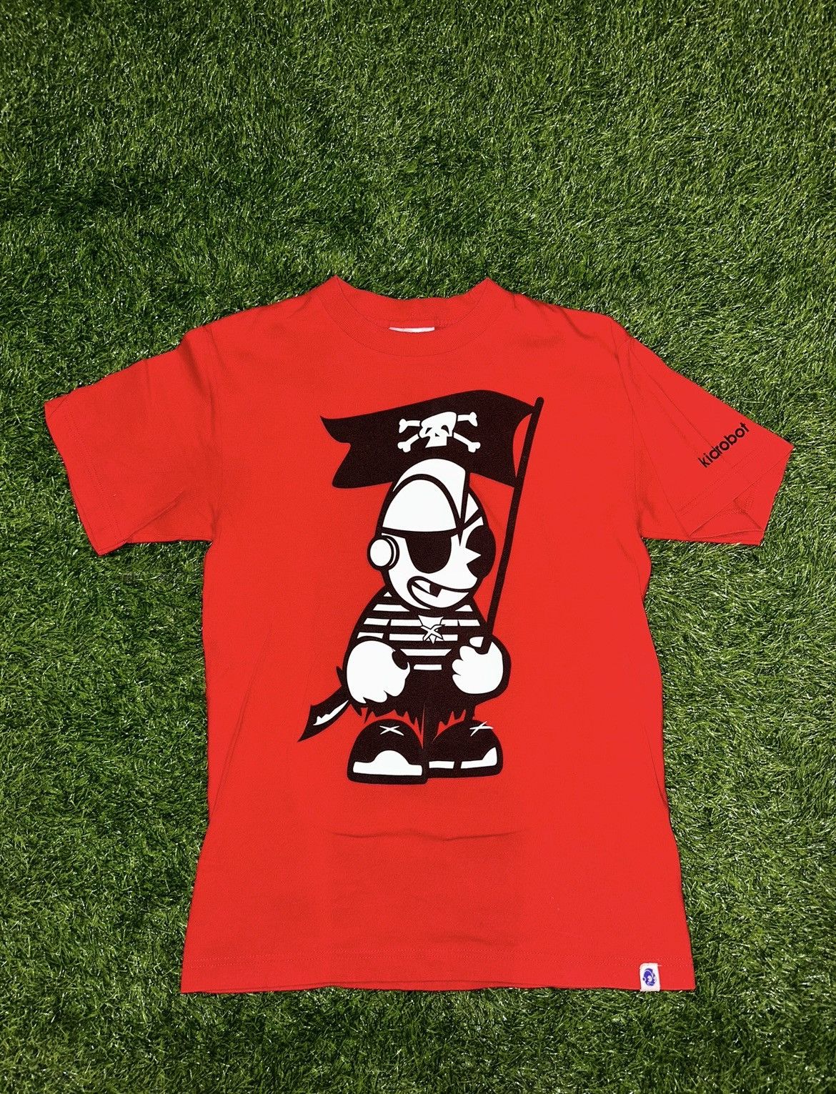 Kid Robot Kid robot Tee Shirt Size Small Size US S / EU 44-46 / 1 - 1 Thumbnail