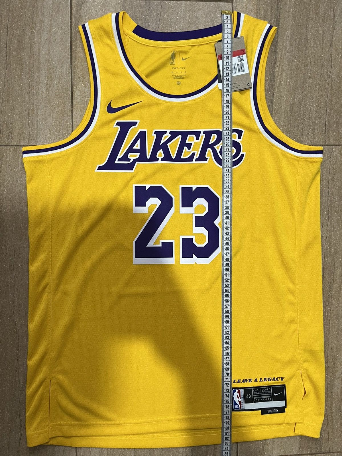 Nike Nike LeBron James Los Angeles Lakers Icon Edition Jersey Size US L / EU 52-54 / 3 - 14 Thumbnail