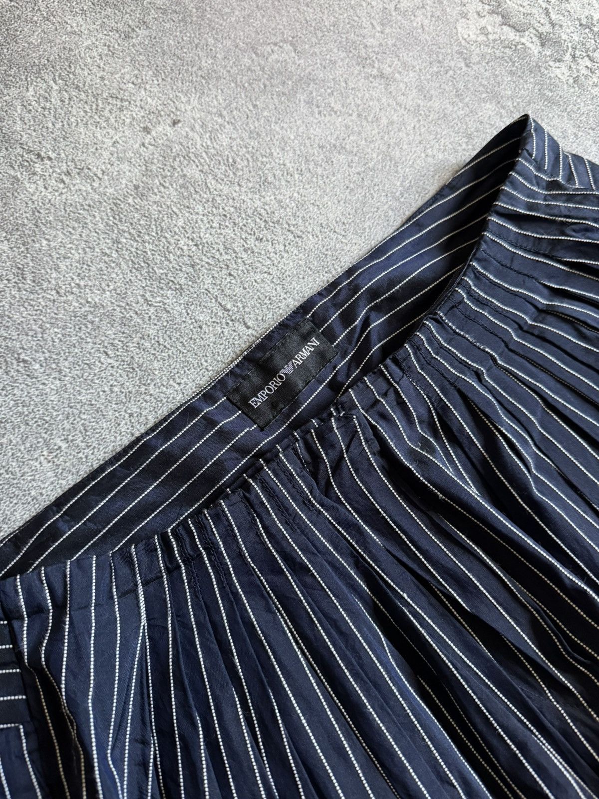Emporio Armani Emporio Armani 42 striped pants chinos trousers old money Size 28" / US 6 / IT 42 - 4 Thumbnail