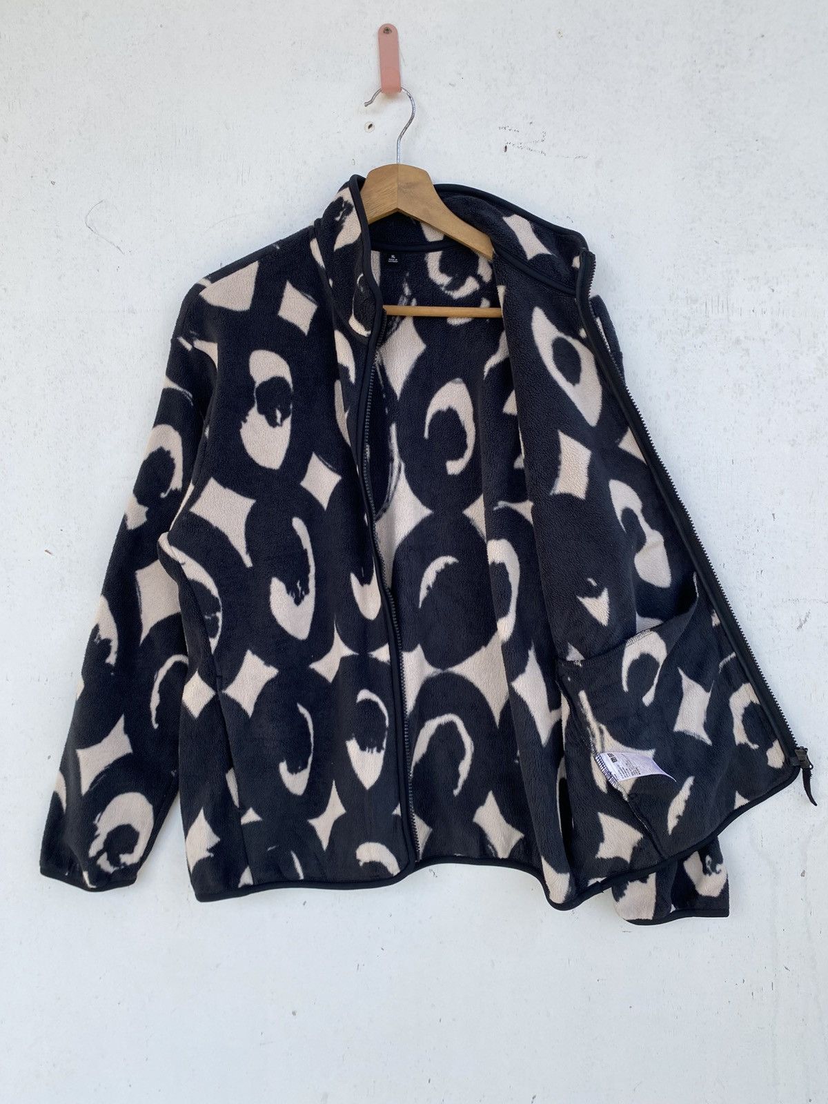 Uniqlo Uniqlo Marimekko Fleece Siz XL Size XL / US 12-14 / IT 48-50 - 3 Thumbnail