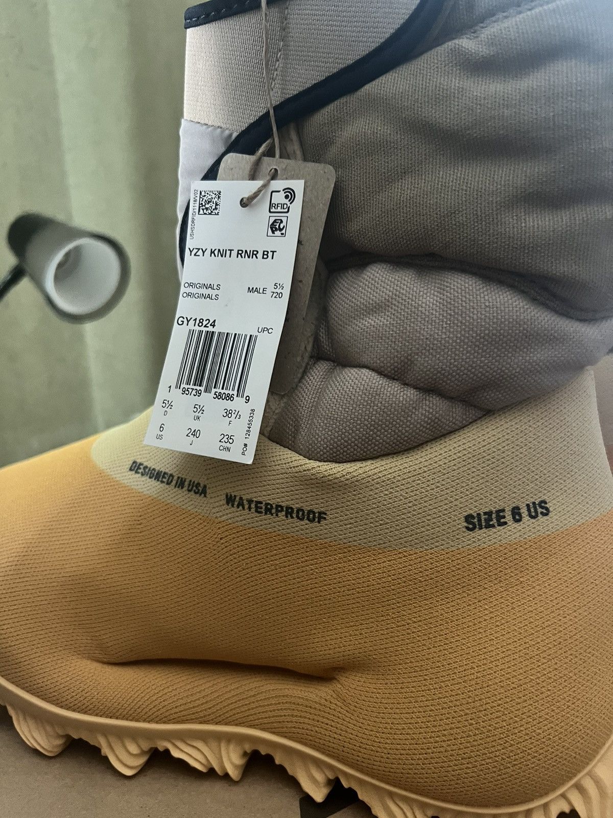 Adidas × Kanye West DS Adidas Yeezy Knit RNR Boot - Size 6 / GY1824 Size US 6 / EU 39 - 6 Thumbnail