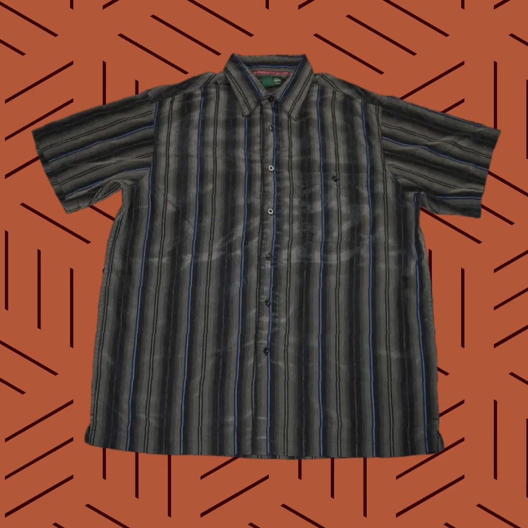 Vintage VINTAGE David Taylor MEN'S Button-Up Shirt Black Grey Vertical Stripe Short Sleeve L Mens Regular Size Size US L / EU 52-54 / 3 - 1 Thumbnail
