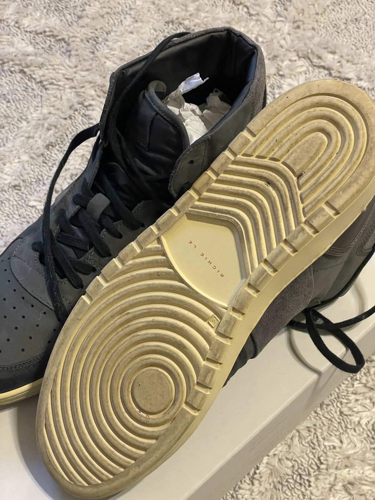Collegium Richie Le x Collegium Pillar Destroyer Hi Ghost Size US 11 / EU 44 - 5 Thumbnail