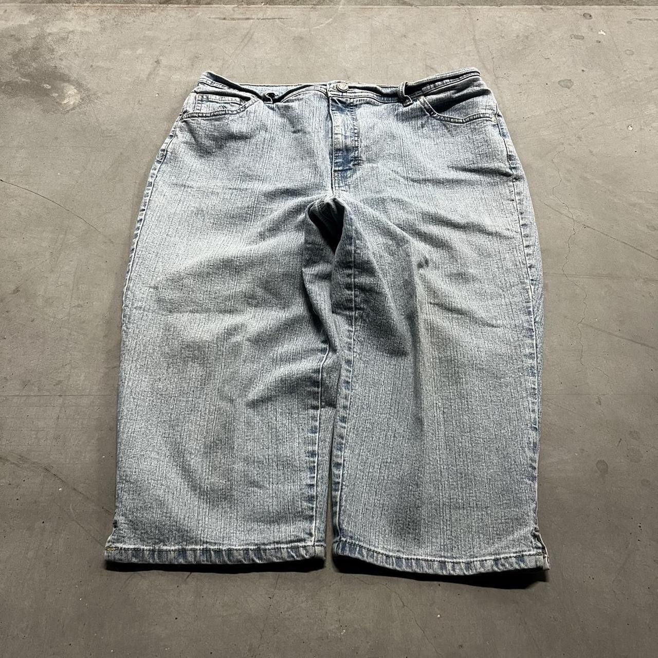 Vintage Crazy Vintage Y2K/2000s Super Baggy Light Wash Denim Shorts Jorts! Size US 26 / EU 42 - 1 Thumbnail
