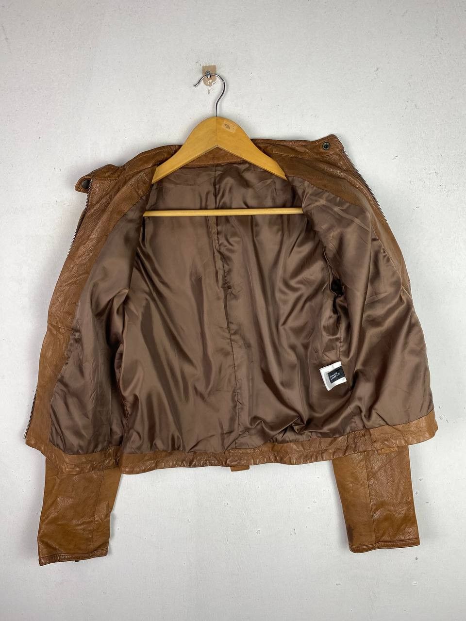 Japanese Brand vintage japanese brands lamb skin leather jacket nice design Size US M / EU 48-50 / 2 - 5 Thumbnail