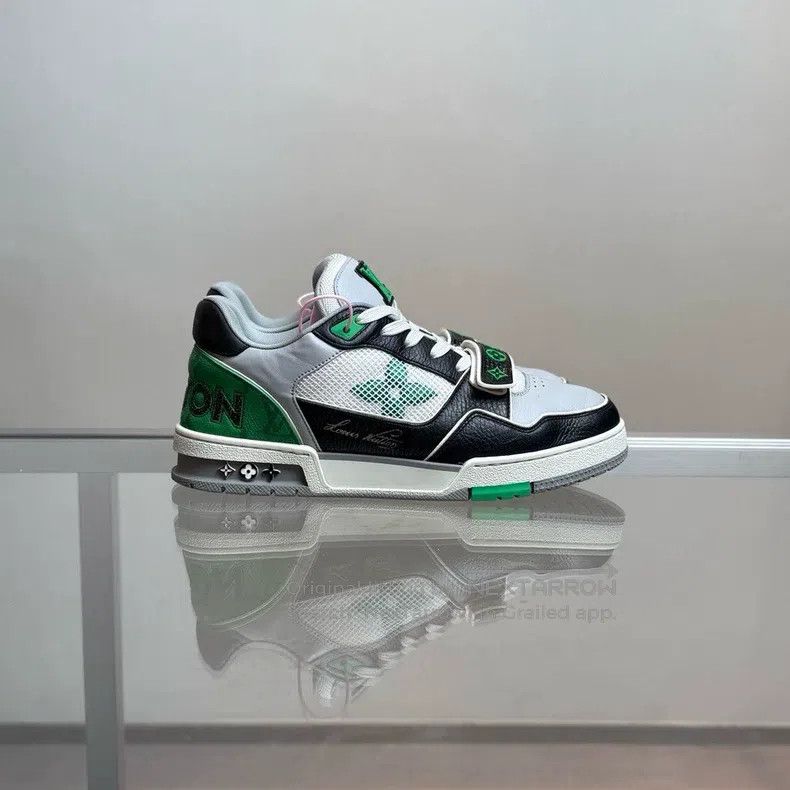 Louis Vuitton Louis Vuitton Trainer Black and Green Velcro shoes Size US 7 / EU 40 - 3 Thumbnail