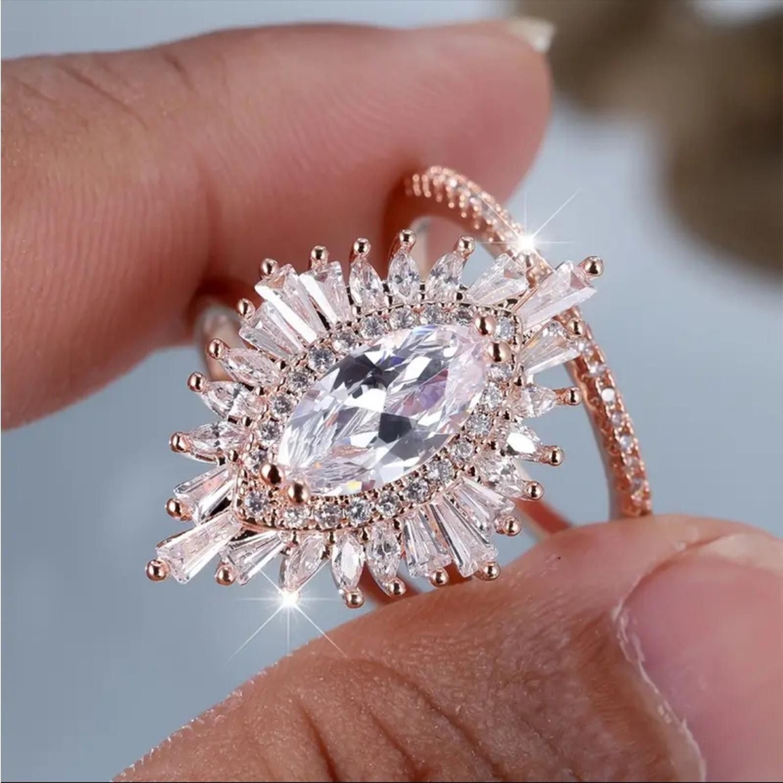 Designer Crystal Ring Set Size 8 NWT Size ONE SIZE - 4 Thumbnail