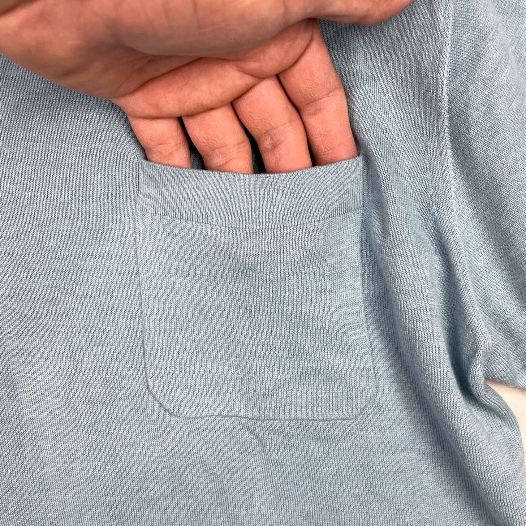 Vintage VINTAGE Eric Bompard Polo Shirt Mens XL Light Blue Cashmere Cotton Blend Striped Cuffs Size US XL / EU 56 / 4 - 3 Thumbnail