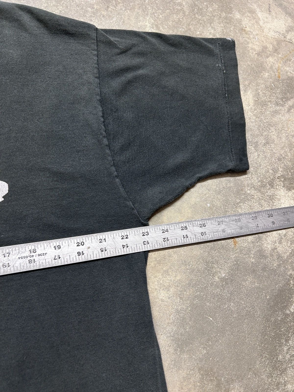 Vintage Vintage 90’s Elenvth Houz Random T-Shirt Size US L / EU 52-54 / 3 - 5 Thumbnail