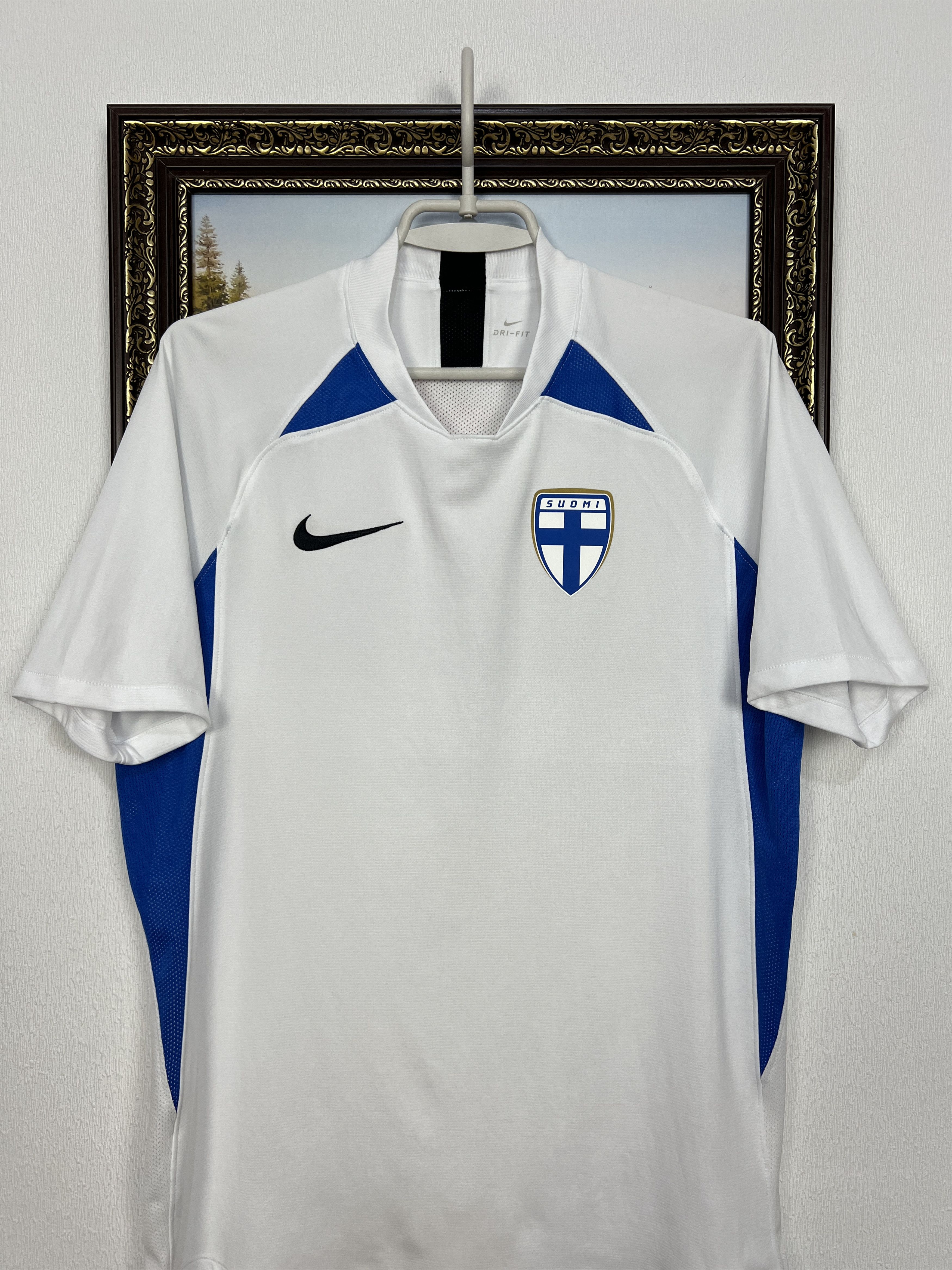 Nike Finland Home football shirt 2018 Soccer Nike White Jersey Size US M / EU 48-50 / 2 - 2 Thumbnail