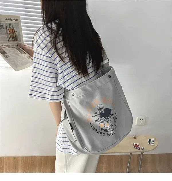 VIBE 90s retro cartoon graphic canvas shoulder bag crossbody y2k Size ONE SIZE - 6 Thumbnail