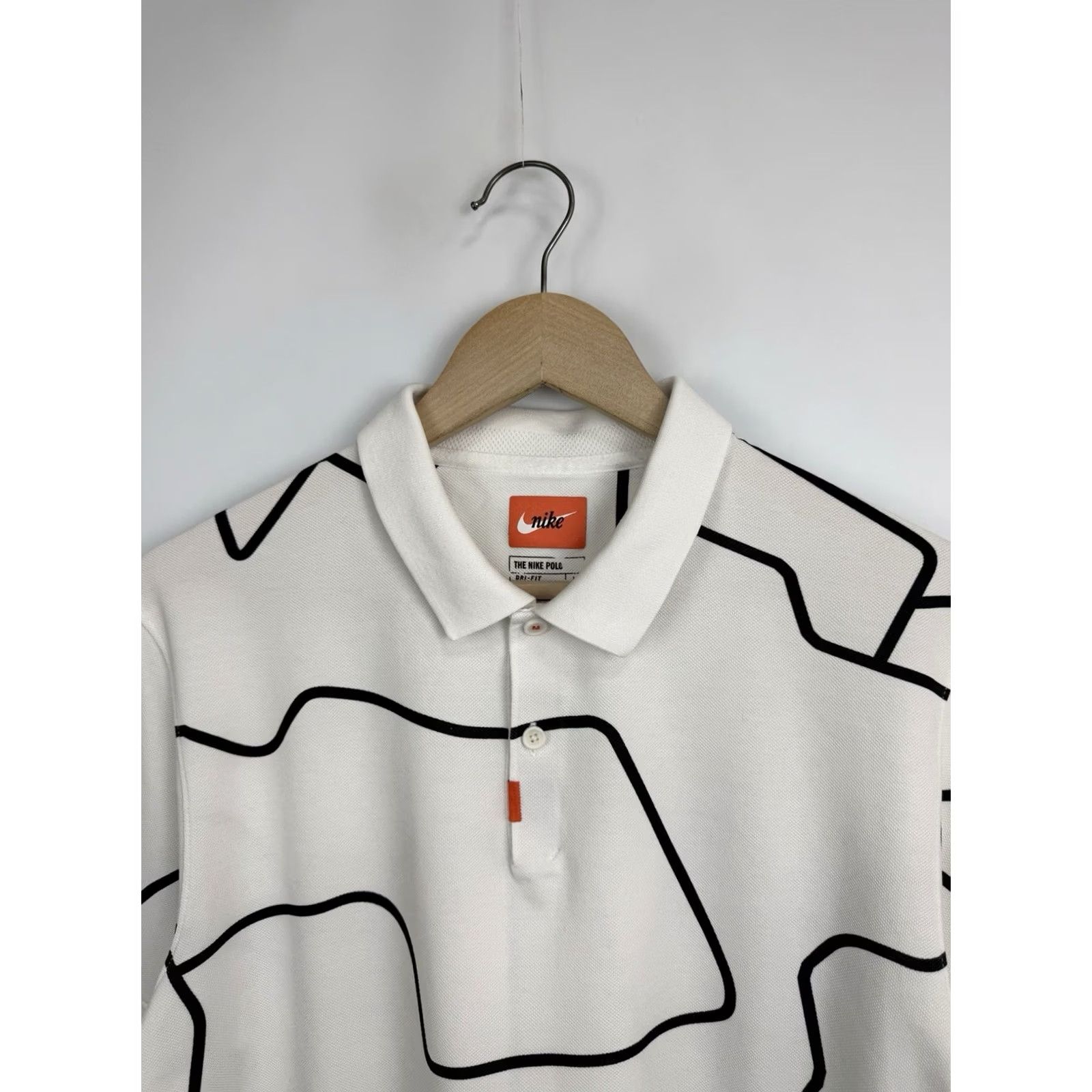 Nike VINTAGE Nike Shirt Mens L White Tennis Abstract Polo Dri FIT Y2K Rare Size Size US L / EU 52-54 / 3 - 4 Thumbnail