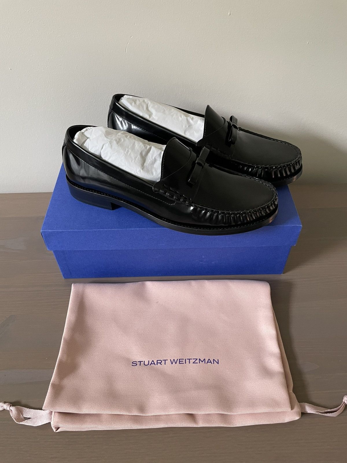 Stuart Weitzman Stuart Weitzman Lottie Bow Loafer Size US 9 / IT 39 - 1 Thumbnail