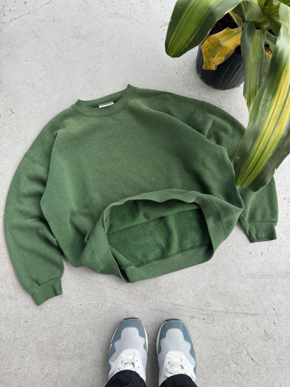 Vintage Vintage Riders Made in U.S.A Beautifully Faded Crewneck Size US XL / EU 56 / 4 - 4 Thumbnail