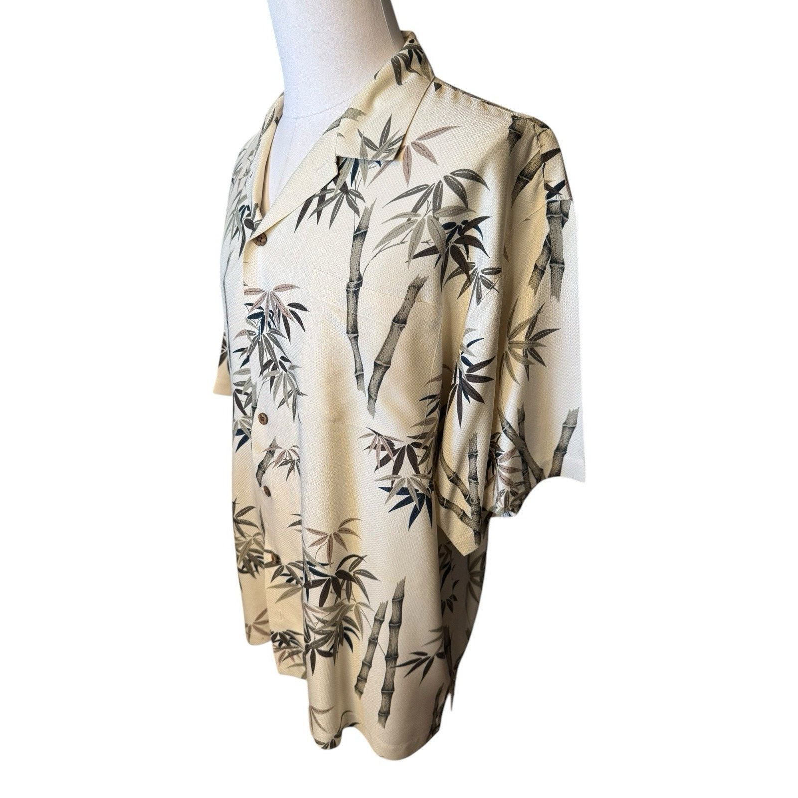 Hilo Hattie Hilo Hattie Hawaiian Aloha Shirt 2X Silk Yellow Bamboo Size US XXL / EU 58 / 5 - 2 Thumbnail