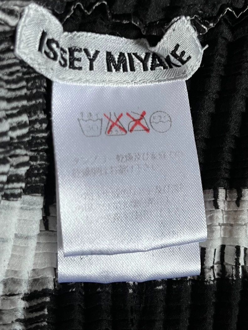 Issey Miyake issey miyake Black and white checkered vest Size M / US 6-8 / IT 42-44 - 3 Thumbnail