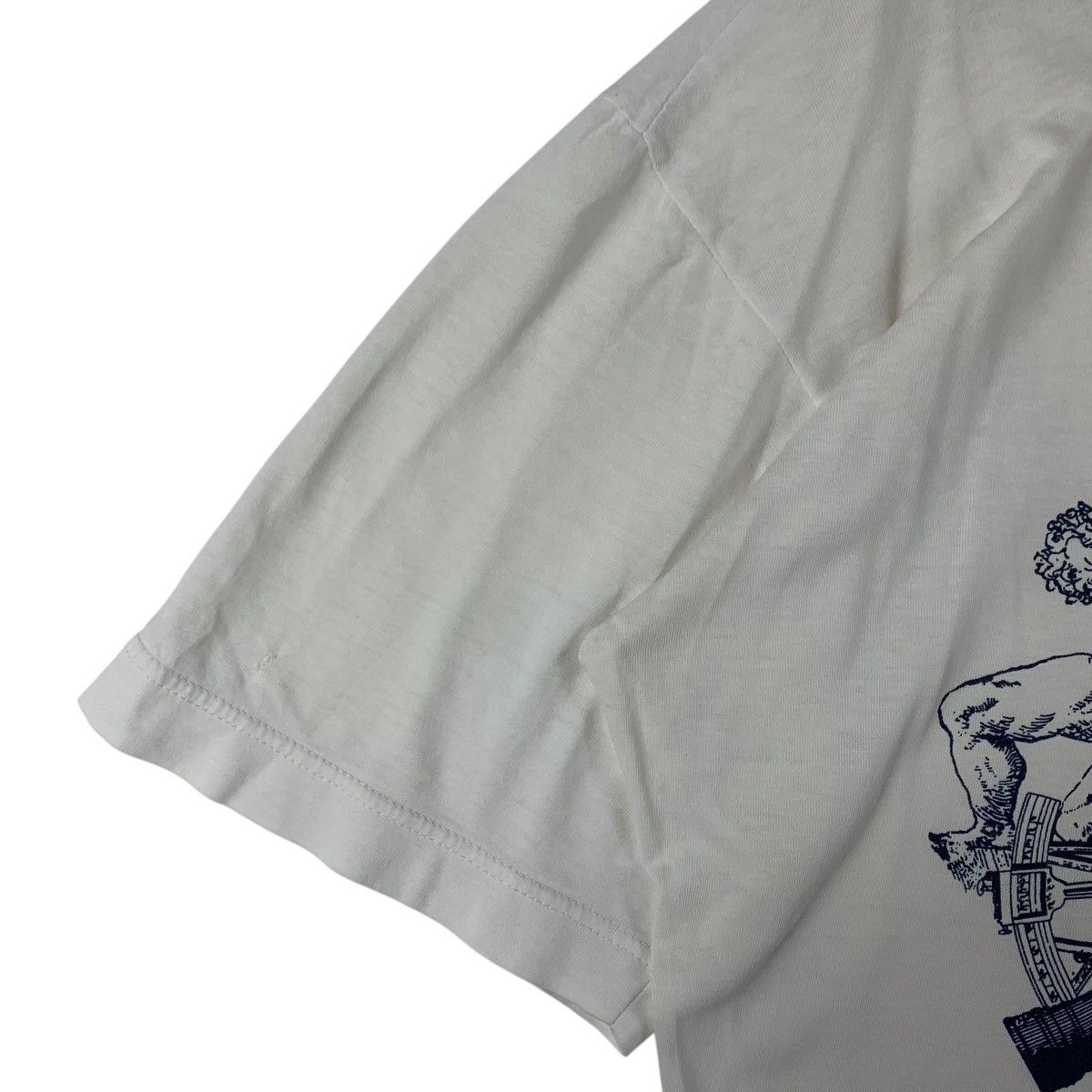 Gianfranco Ferre × Japanese Brand × Vintage Vintage 90s GIANFRANCO FERRE big printed embroidery tee Size US L / EU 52-54 / 3 - 6 Thumbnail