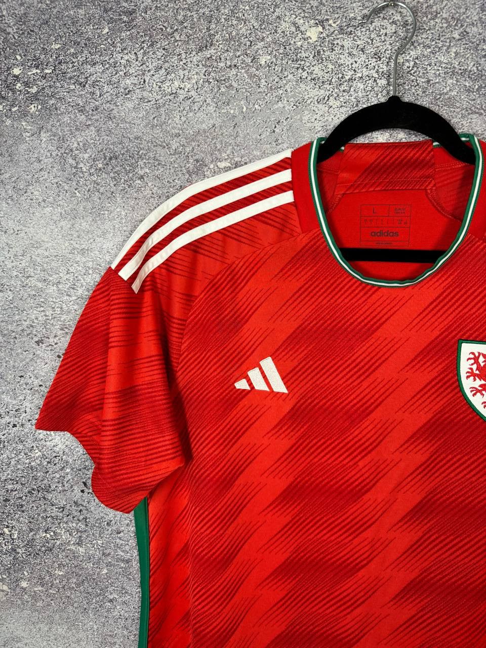 Adidas Wales National Team 2022 Adidas Soccer Jersey Large Size US L / EU 52-54 / 3 - 3 Thumbnail