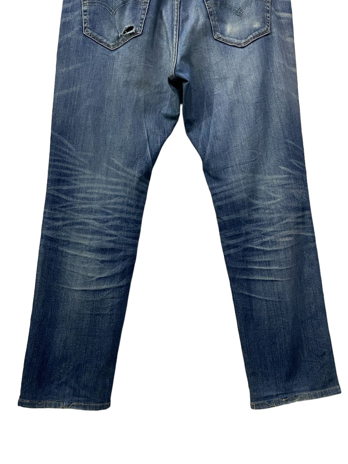 Levi's × Levi's Vintage Clothing × Vintage Vintage Levis 541 Distressed Crashed Tapered Leg Jeans Size US 34 / EU 50 - 13 Thumbnail