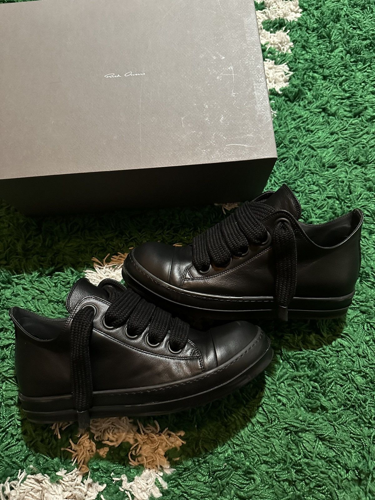 Rick Owens Rick Owens Black Jumbo Lace Sneakers Size US 9 / EU 42 - 2 Thumbnail