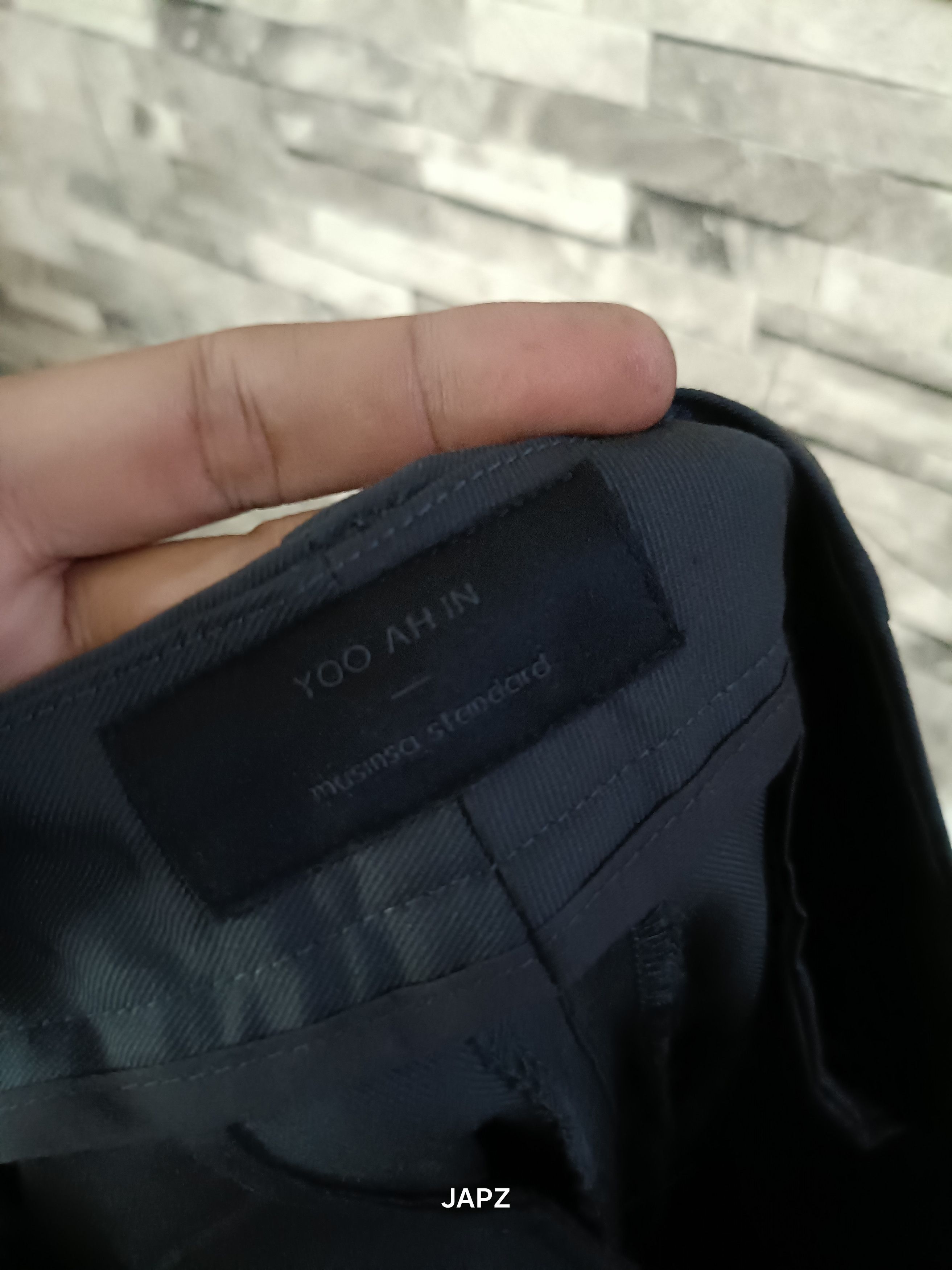 Designer Yoo ah in x munsina standard special line loose pleats pants Size US 27 - 6 Thumbnail