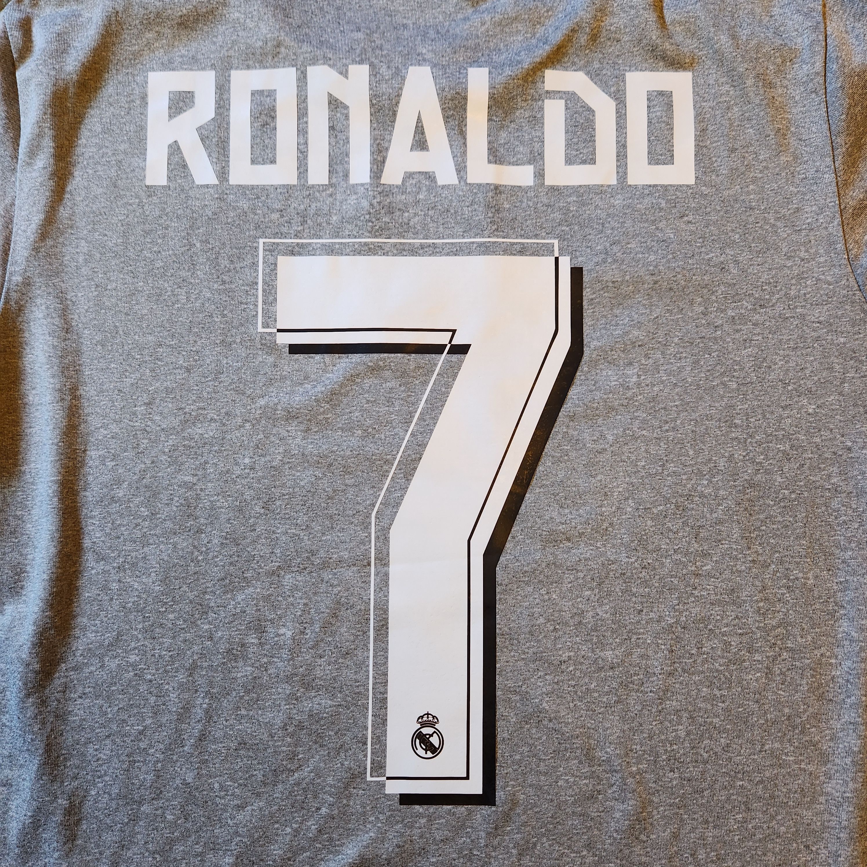Adidas Authentic Real Madrid RONALDO CR7 2015-2016 Away Jersey Size US S / EU 44-46 / 1 - 3 Thumbnail