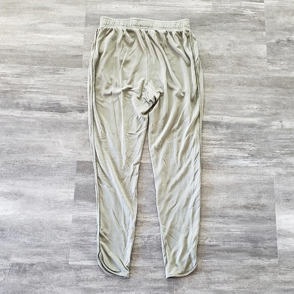 Designer Olive Faded AEO Cropped Jogger Pant Size 25" / US 0 / IT 36 - 2 Thumbnail
