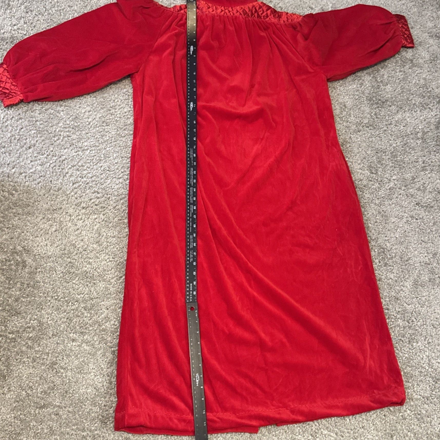 Pierre Cardin VINTAGE Pierre Cardin Nightgown Robe Red Velour Women’s Medium M Eveningwear Size ONE SIZE - 8 Thumbnail