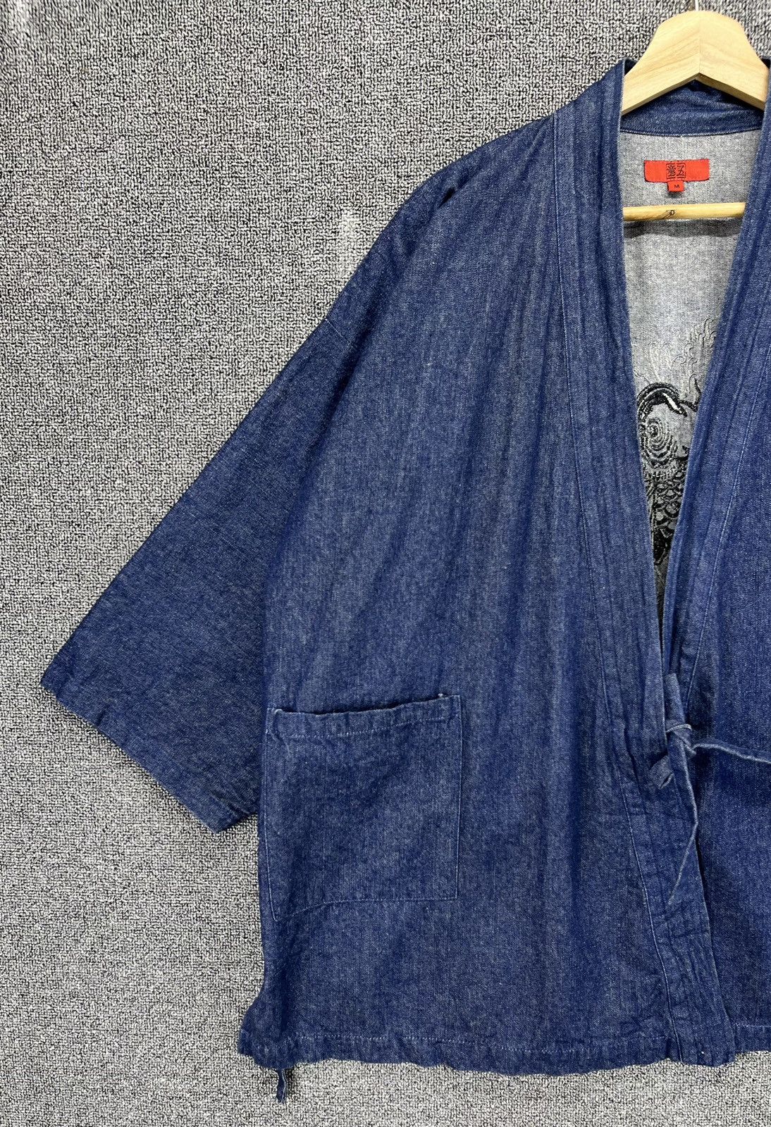 Japanese Brand Vintage Japanese Koi Fish Embroidered Denim Kimono Jacket Size US L / EU 52-54 / 3 - 5 Thumbnail