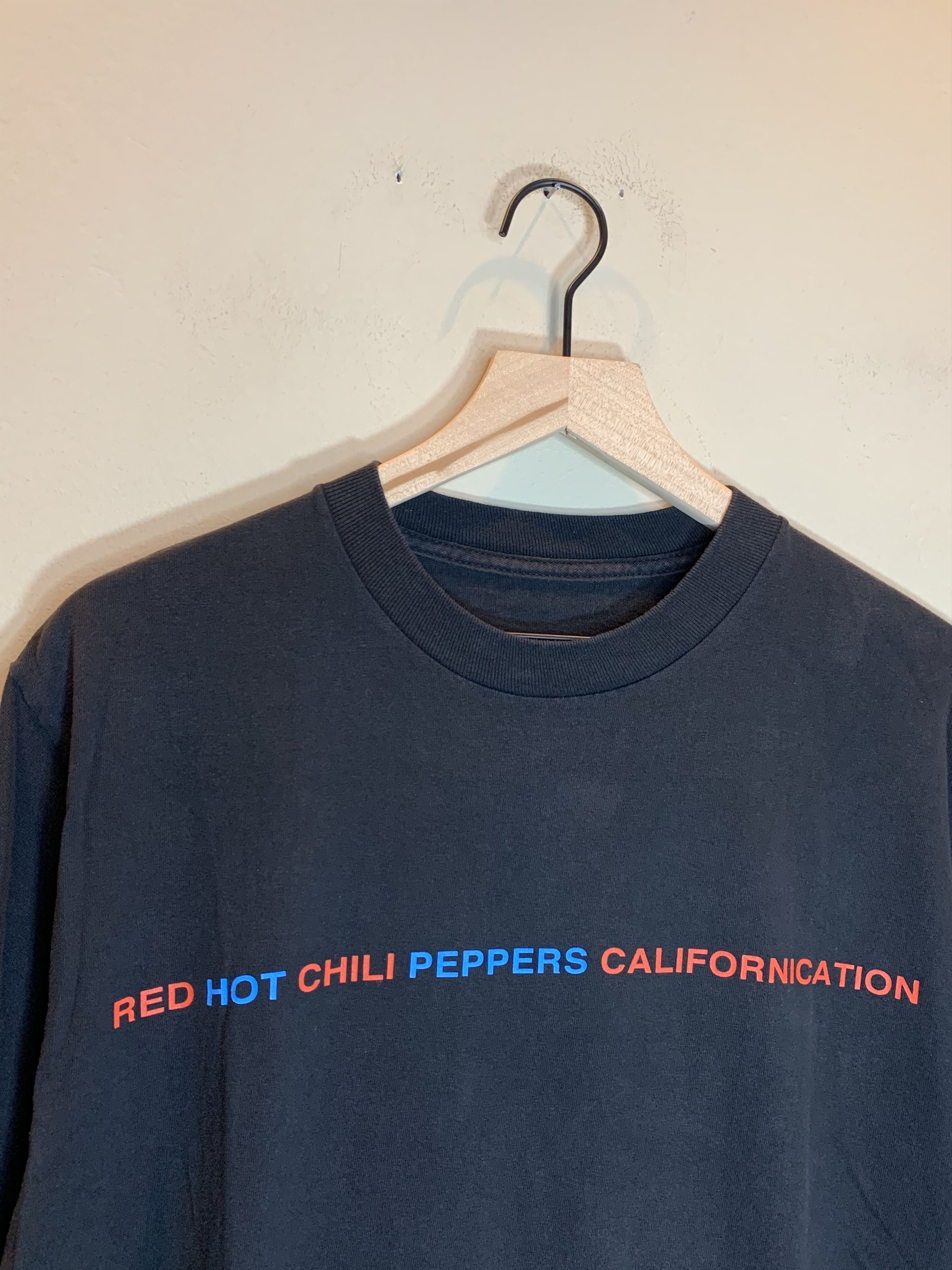 Band Tees RARE Vintage 90s Red Hot Chili Peppers Californication Shirt Size US M / EU 48-50 / 2 - 3 Thumbnail