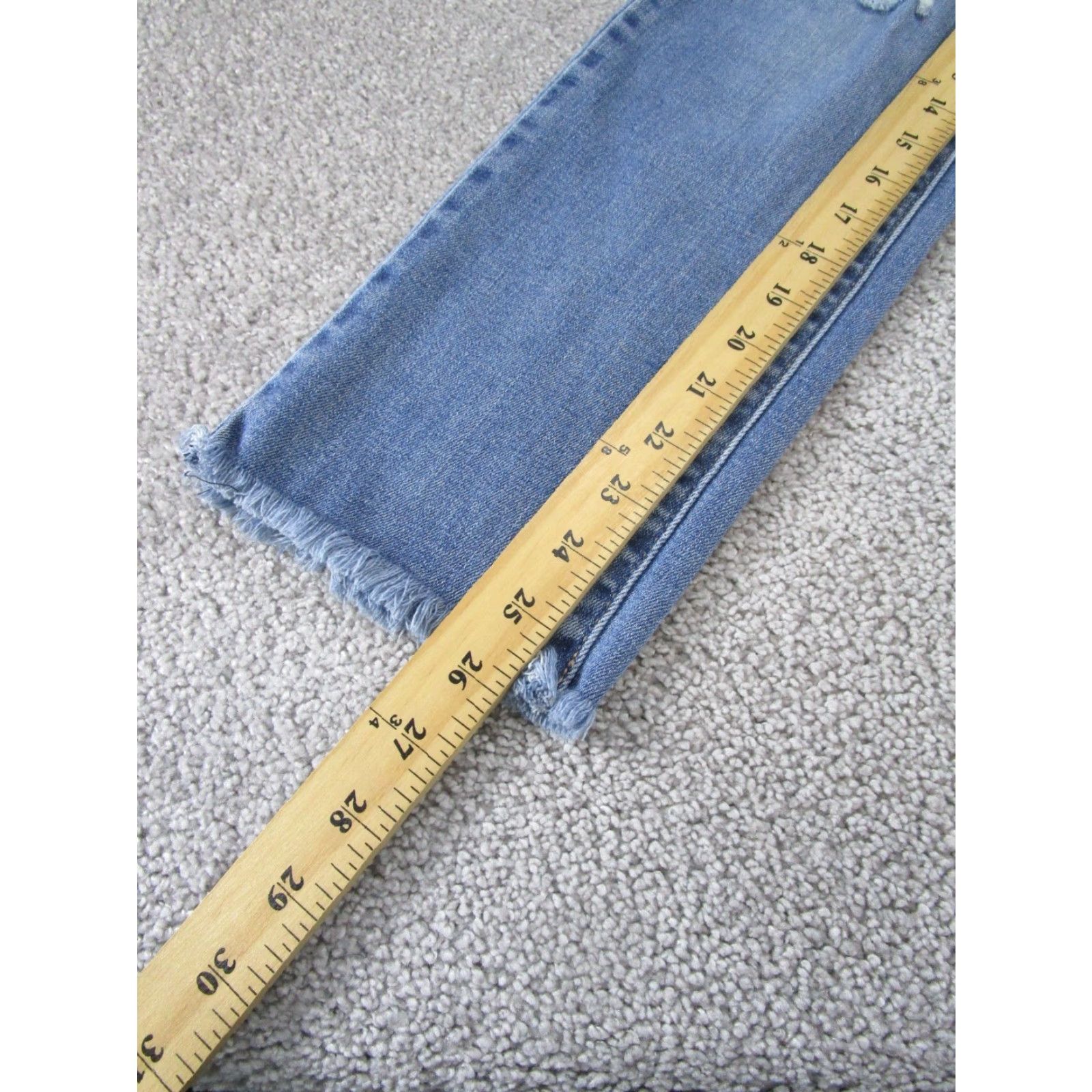 Levi's Levi's 724 Jeans Womens Regular Size 26 High Rise Straight Light Wash Denim Ripped Size 26" / US 2 / IT 38 - 4 Thumbnail