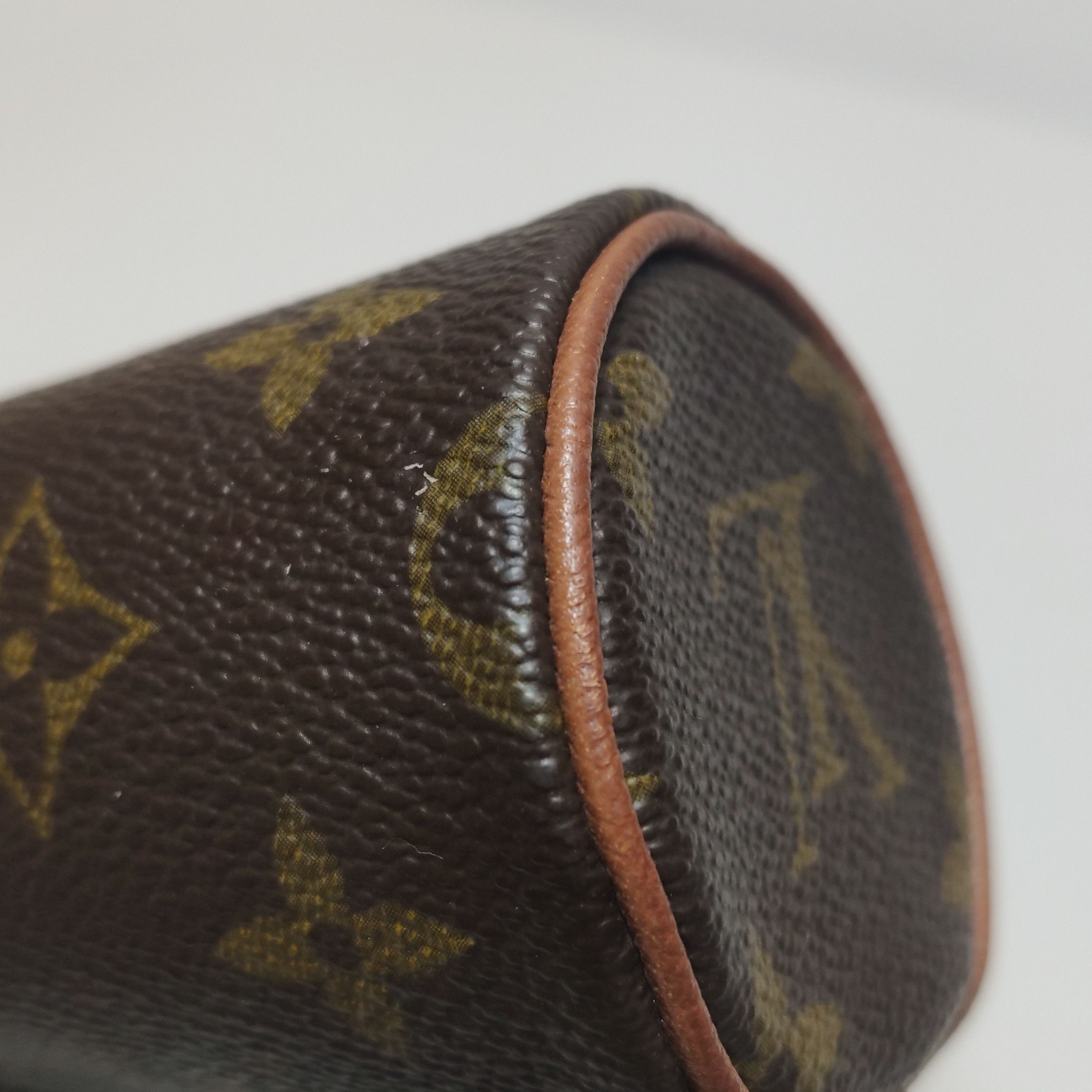 Louis Vuitton Louis Vuitton (LV) Papillon Mini Cowhide Monogram Printed D Size ONE SIZE - 9 Thumbnail