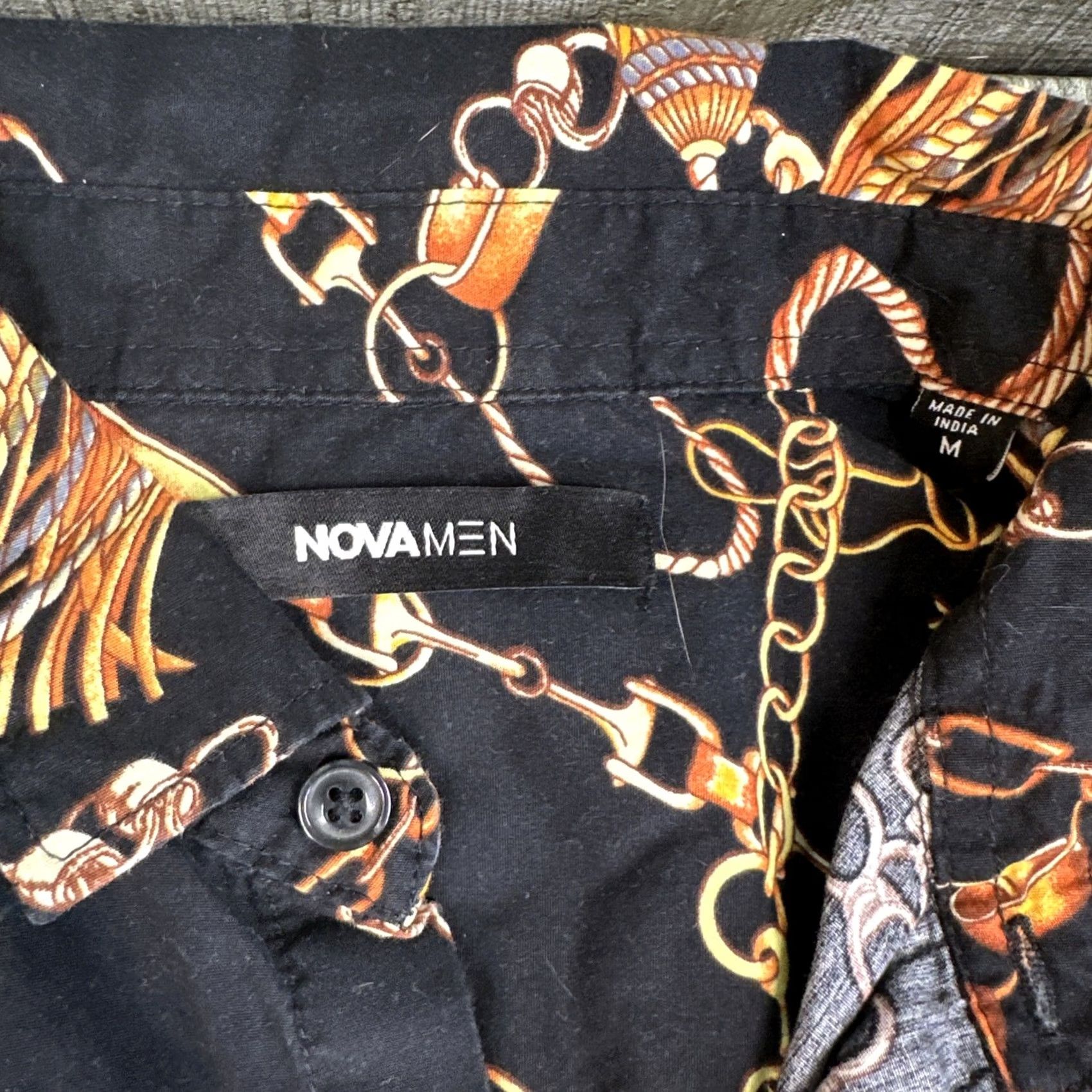 Fashion Nova VINTAGE Fashion Nova Button-Up Shirt Mens M Black Gold Metal Nova Size US M / EU 48-50 / 2 - 2 Thumbnail