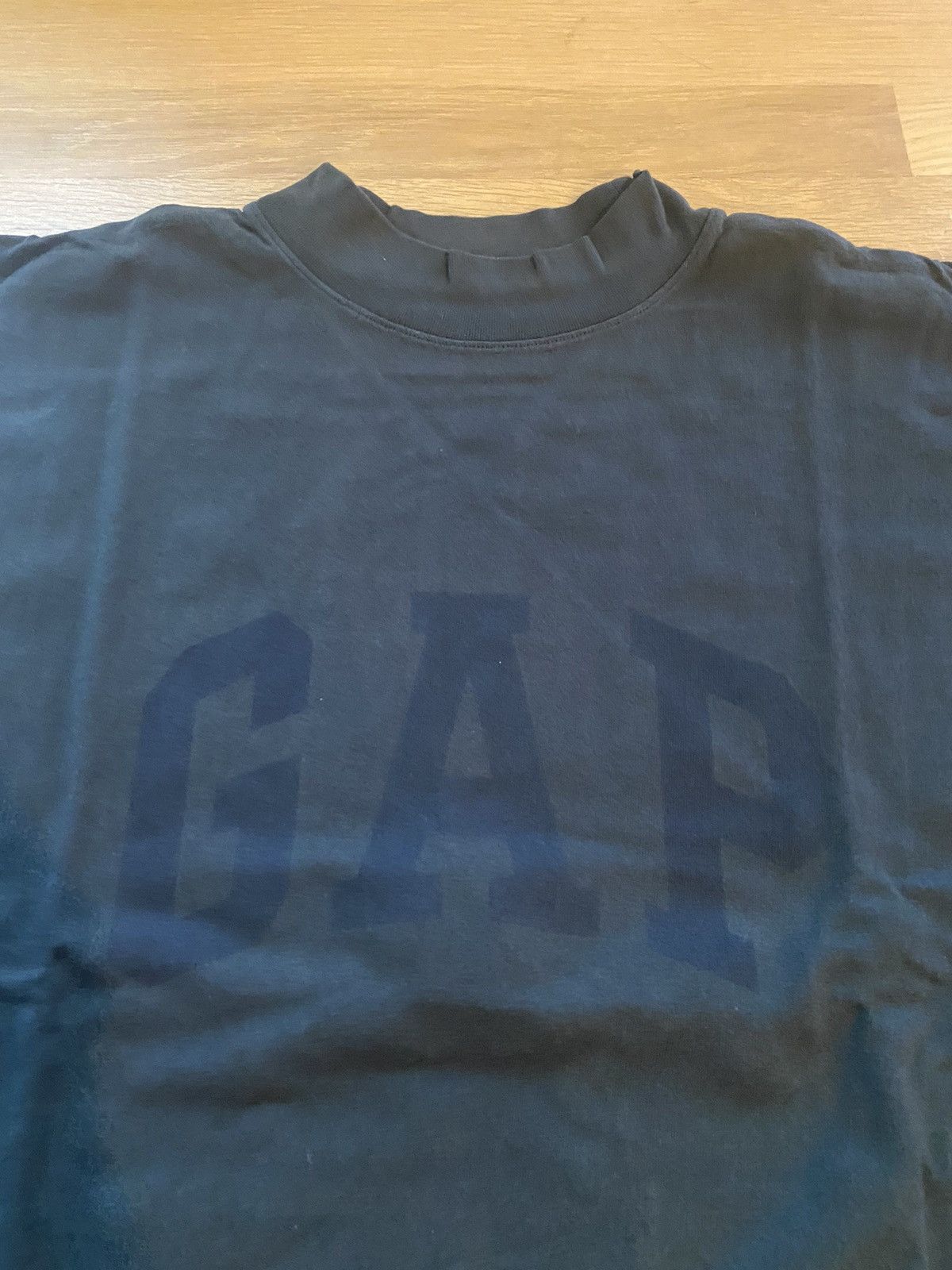 Balenciaga × Gap × Kanye West Yeezy Gap Engineered by Balenciaga Dove Longsleeve Tee Size US M / EU 48-50 / 2 - 5 Thumbnail